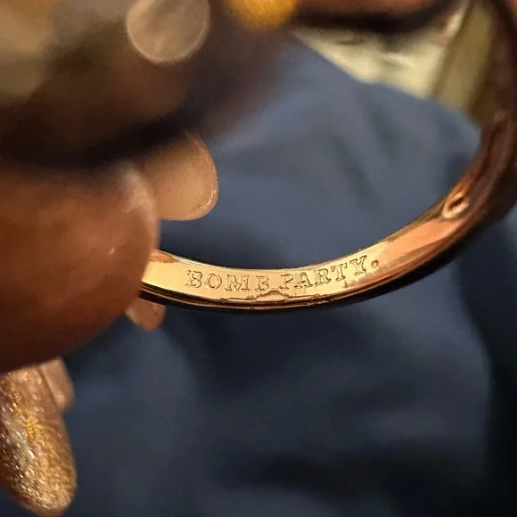 Elegant Pink Gemstone Ring in Rose Gold - Picture 9 of 9